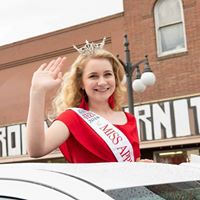 Miss Apple Valley, Miss Yakima County and Miss YC Outstanding Teen