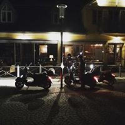 Wikens vespa club