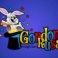 Magician Gordon Russ