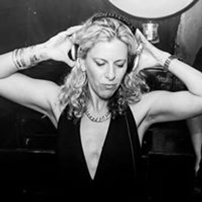 DJ Lisa Rose