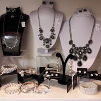 C C Jewellery Handbags & Giftware