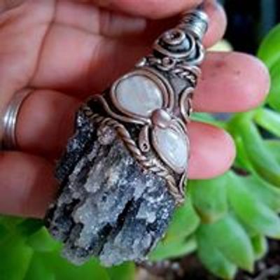 Handmade Mystic - Crystal Healing Jewelry