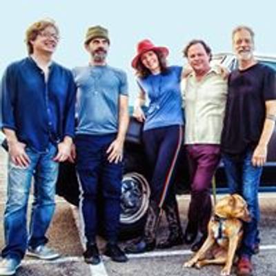 Edie Brickell and New Bohemians