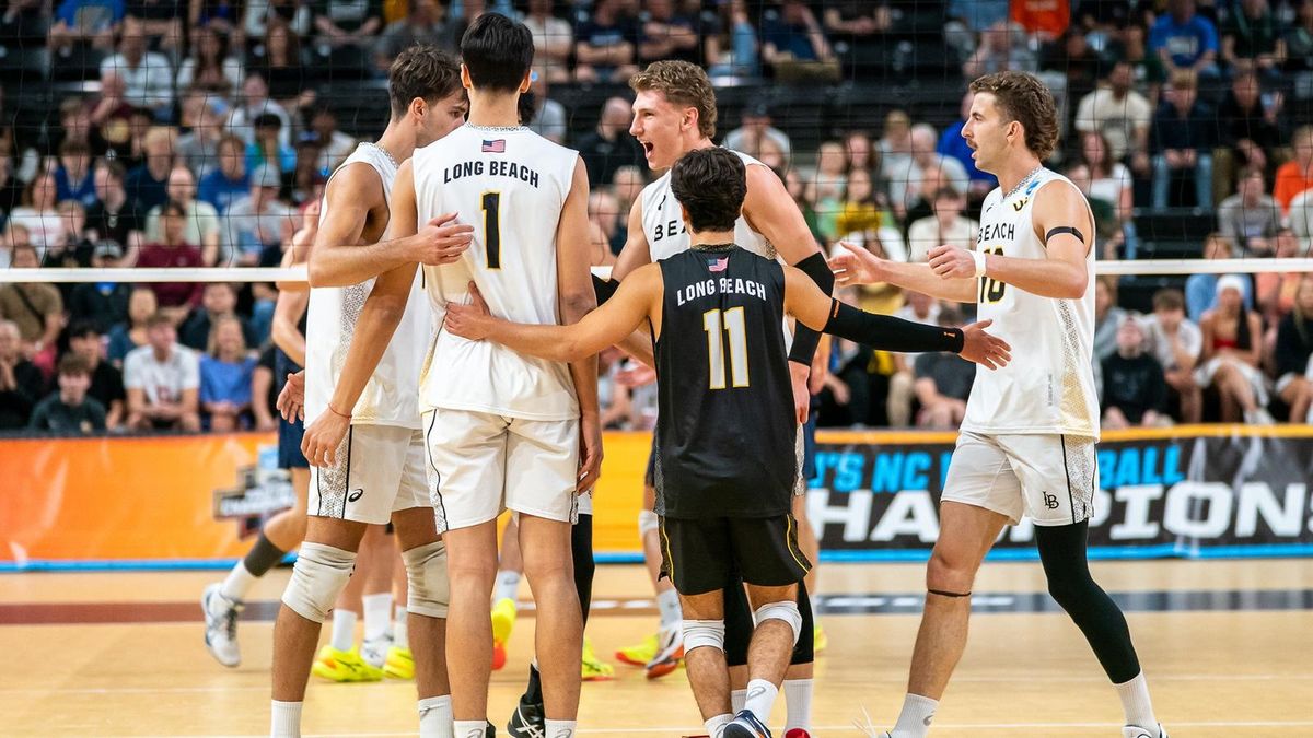 Parking Long Beach State at Hawaii Womens Basketball