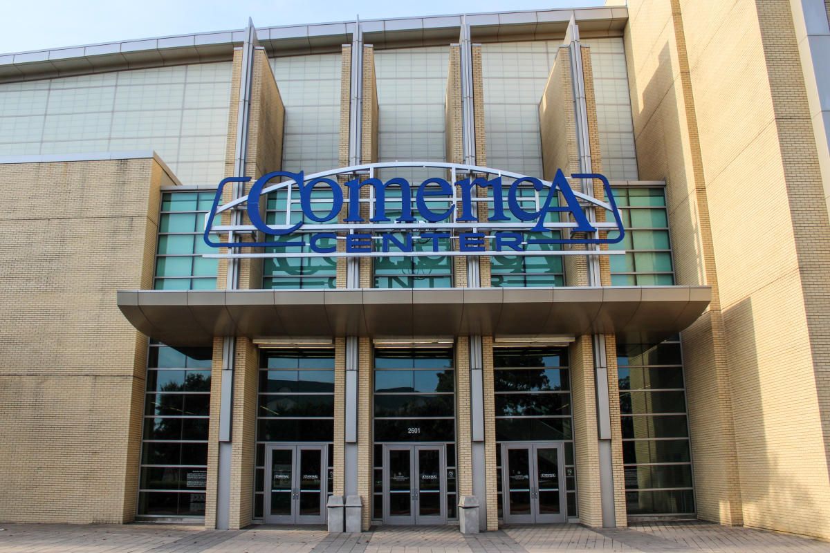 Mexico City Capitanes at Texas Legends at Comerica Center