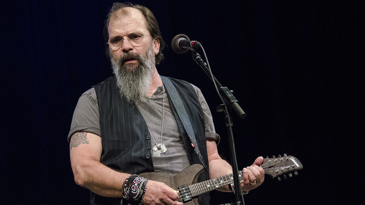 Steve Earle and The Dukes