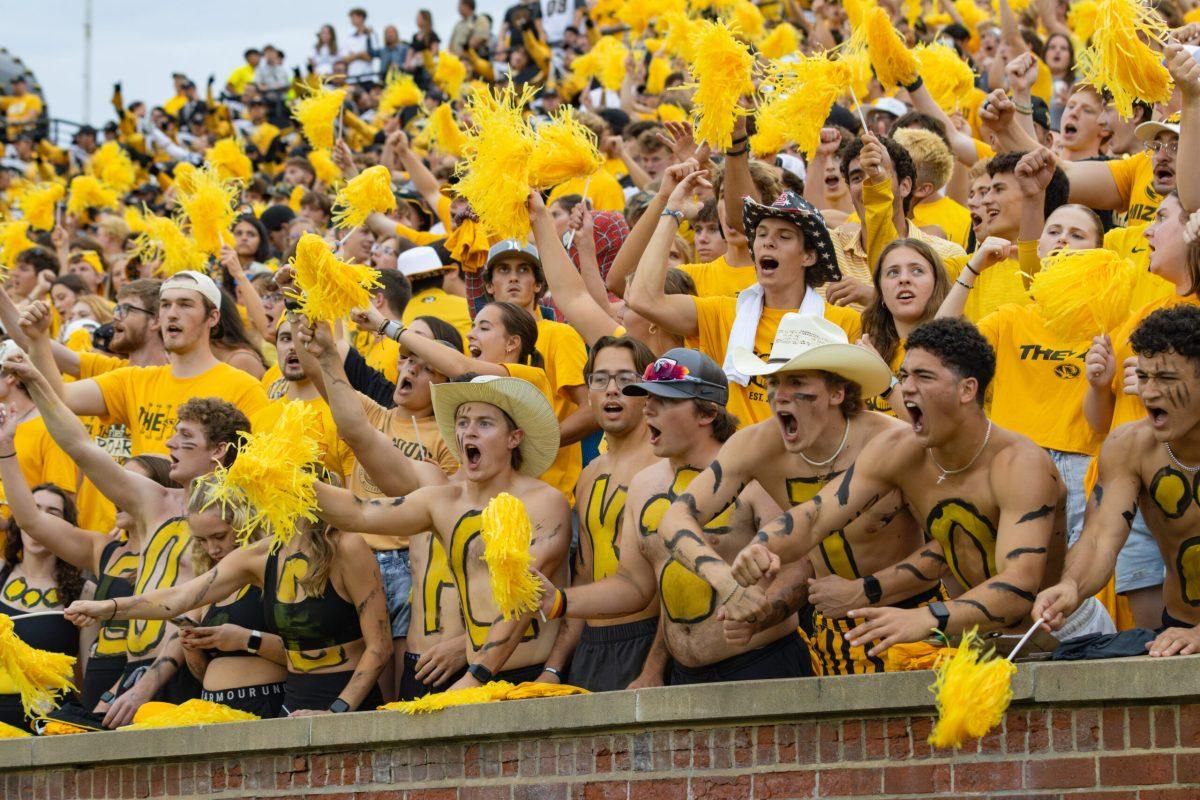 Parking UMass Minutemen at Northern Illinois Huskies Mens Basketball