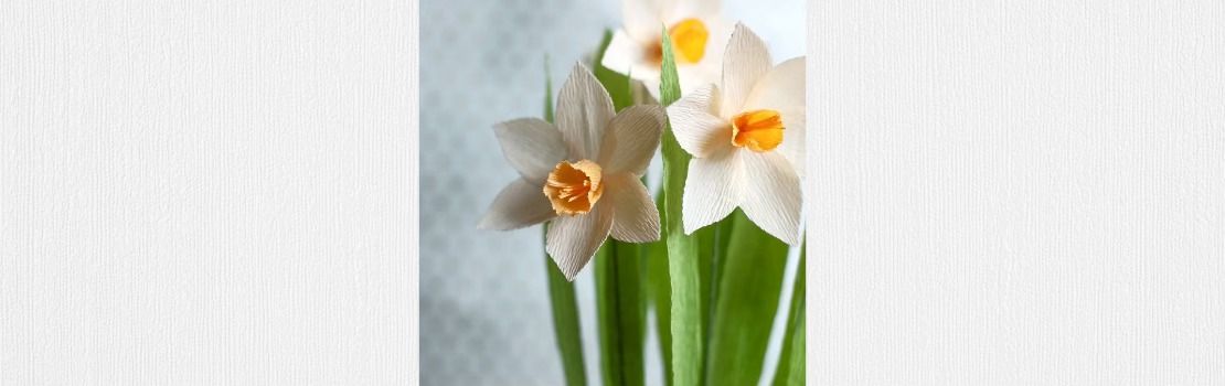 Crepe Paper Daffodils - March 7