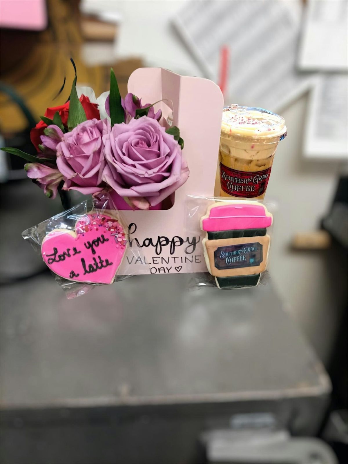 "Mom's Moment: Flowers, Sweets & Sip" Elsberry & LSL Delivery \/ Pickup