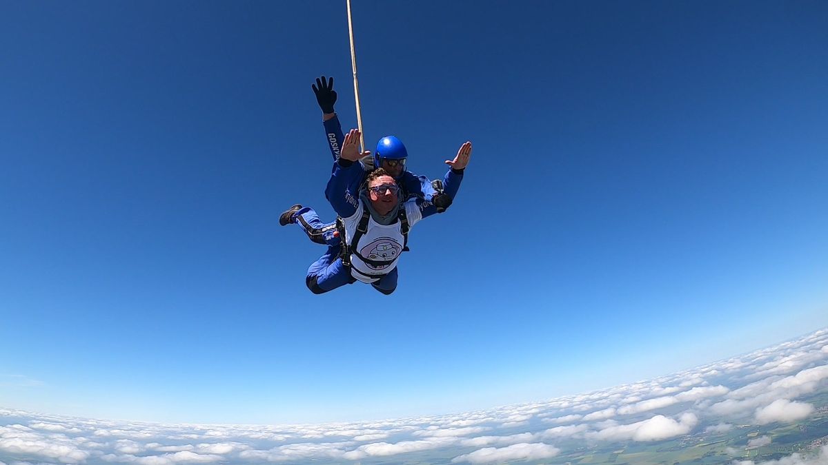 Friends of PICU Skydive