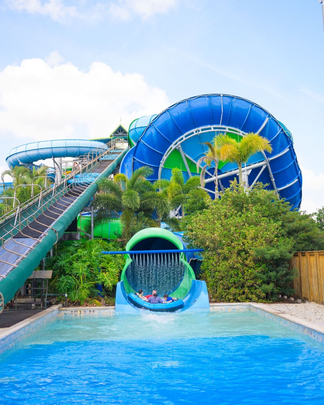 \ud83c\udf0a Dive into Fun: Aquatica Weekend Getaway! \ud83c\udfd6\ufe0f Orlando, FL $79 Per Couple