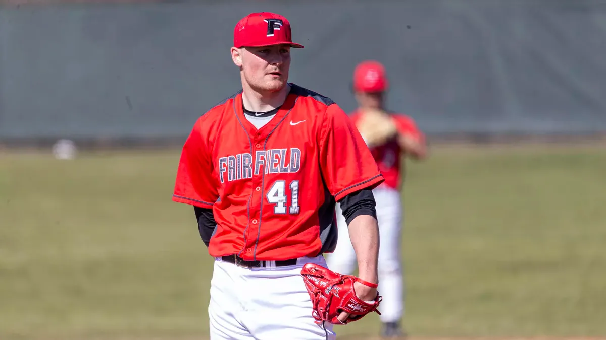 Parking Fairfield Stags at Saint Peter's Peacocks Mens Basketball