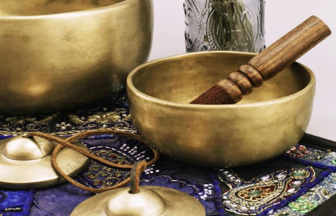 Guided meditation & sound bath 