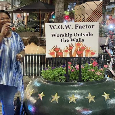 W.O.W. Factor - Worship Outside The Walls