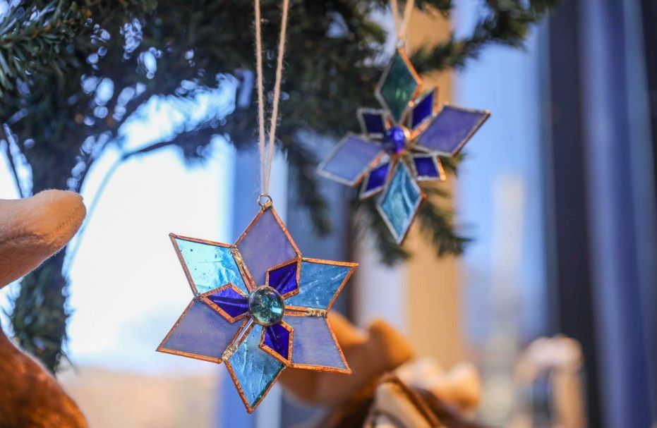 MakerPlace Workshop- Stained Glass Snowflake