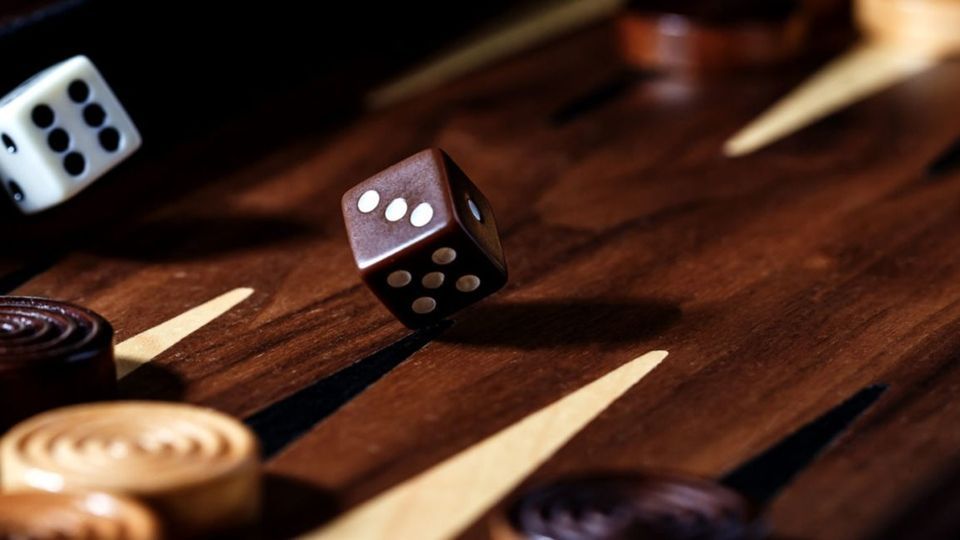 Backgammon-turnaukseen - Backgammon Tournament