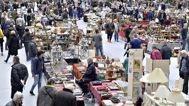 Stort Jule Loppe marked Vestergadehallen Silkeborg