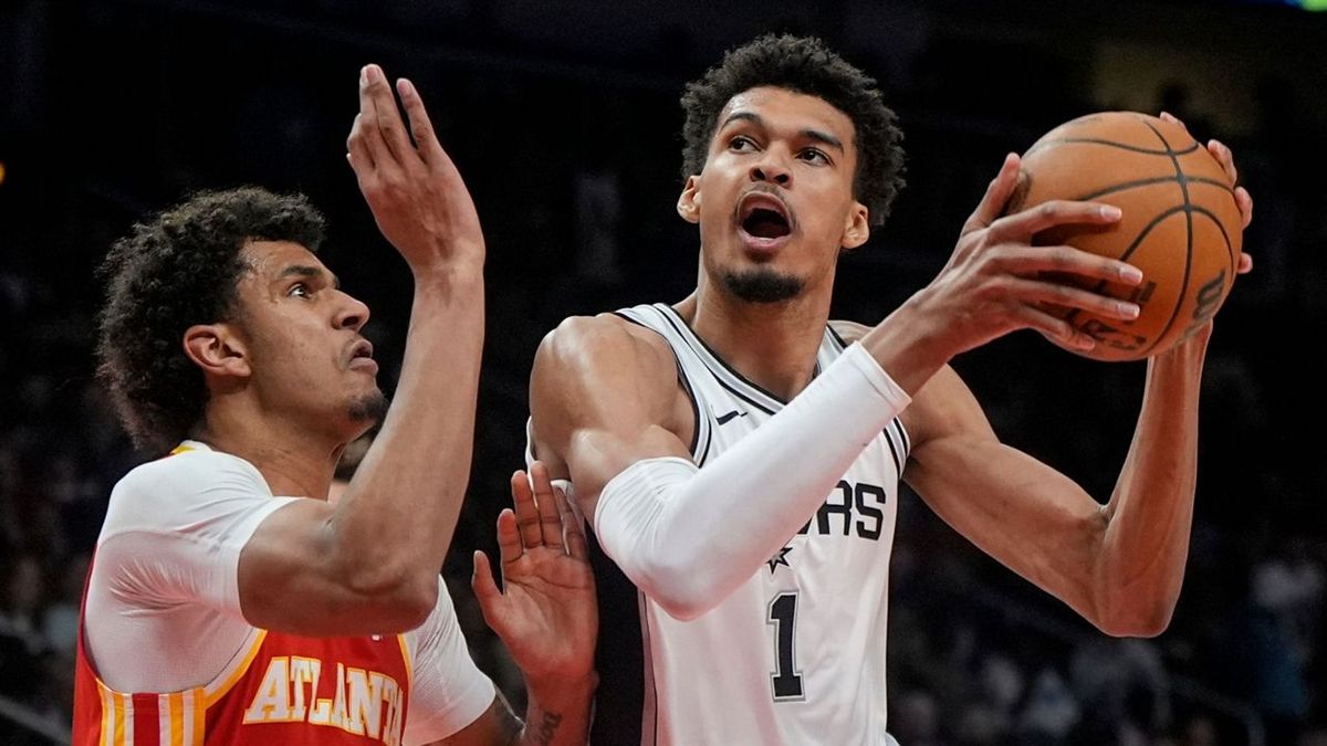 Atlanta Hawks at San Antonio Spurs