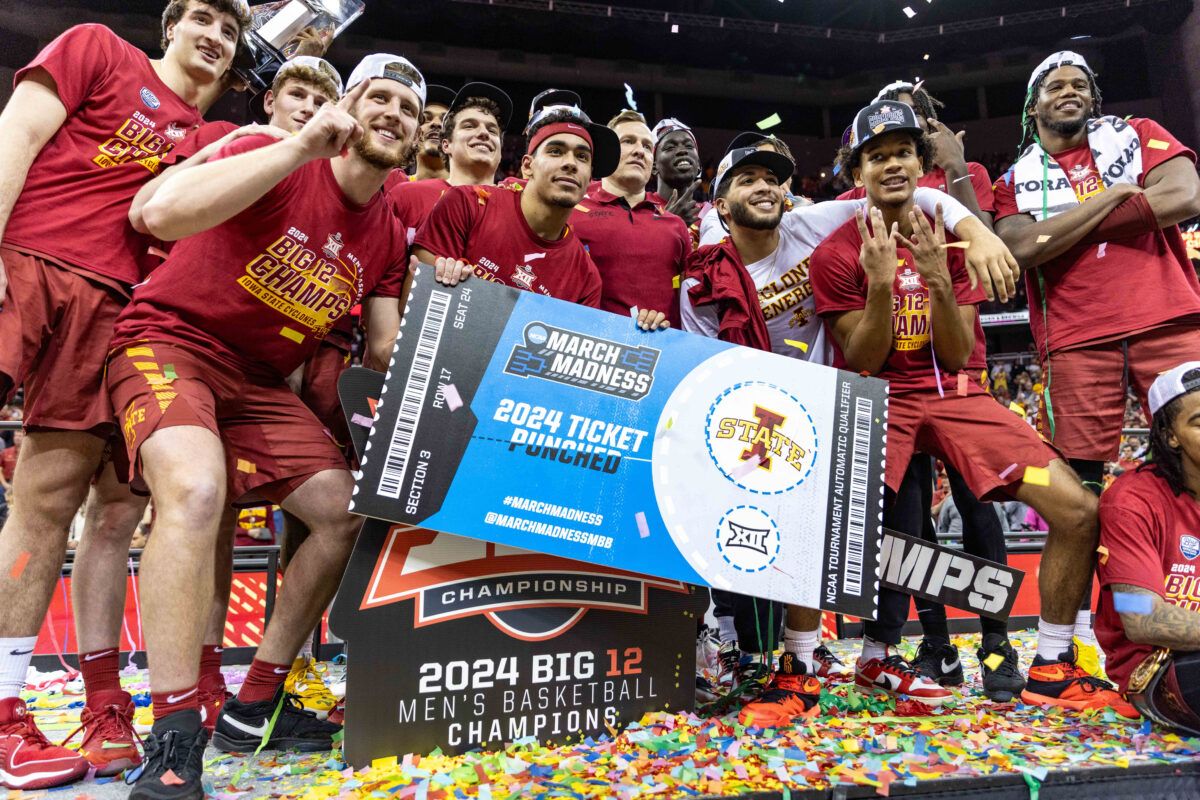Houston Cougars at Iowa State Cyclones Mens Basketball