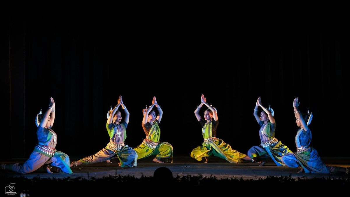 Mayur Dance | Rhythms of the World | Children's Theatre-in-the-Woods