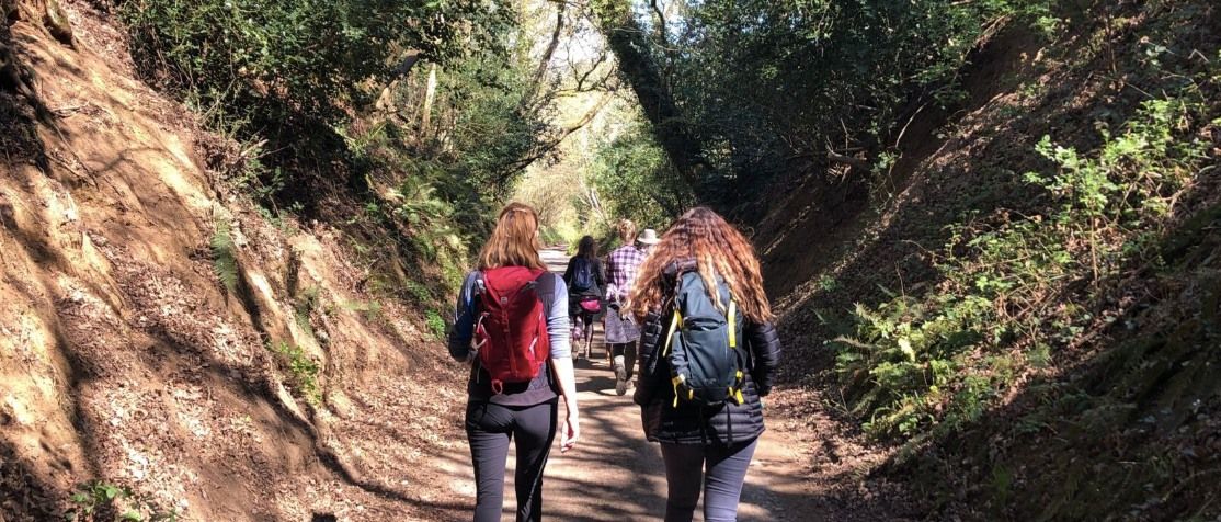 Women\u2019s Wellness Walk \u2013 6km Gomshall to Shere circular