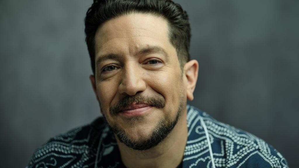 Sal Vulcano: Everything's Fine Tour