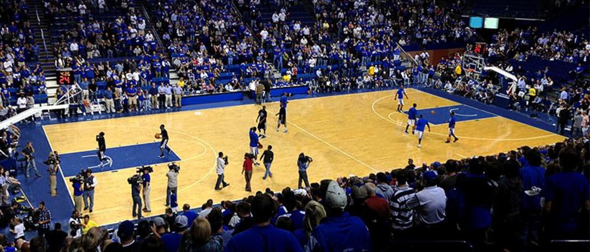 Florida Gators at Kentucky Wildcats Mens Basketball at Rupp Arena