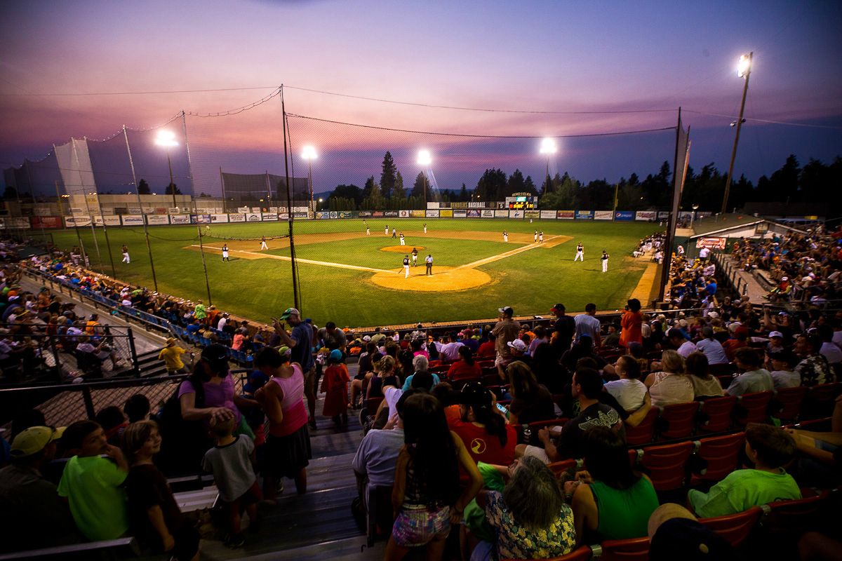 Bend Elks vs. Portland Pickles