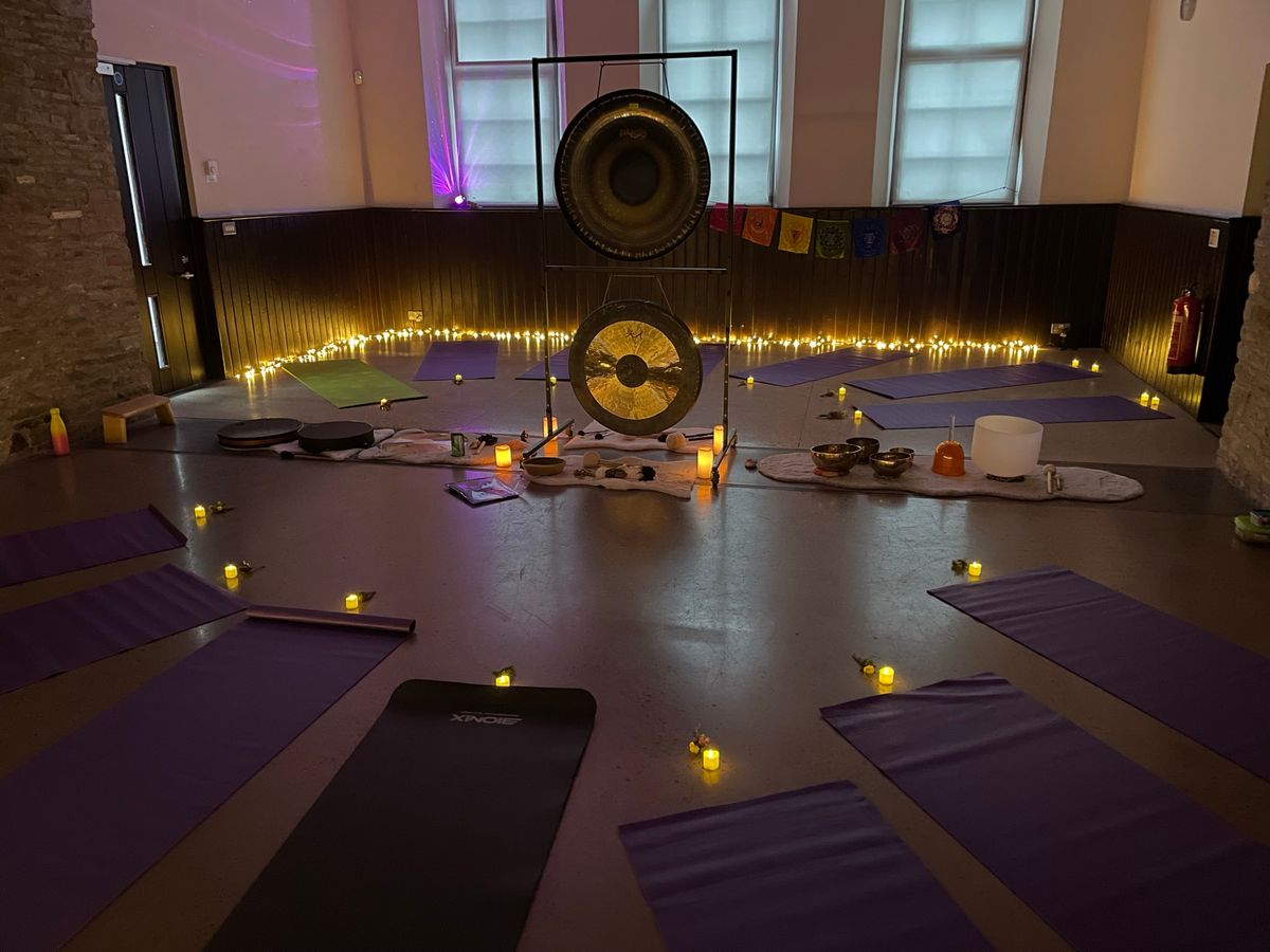  Drift into Stillness Full Moon Gong\/Sound Immersion - FULLY BOOKED