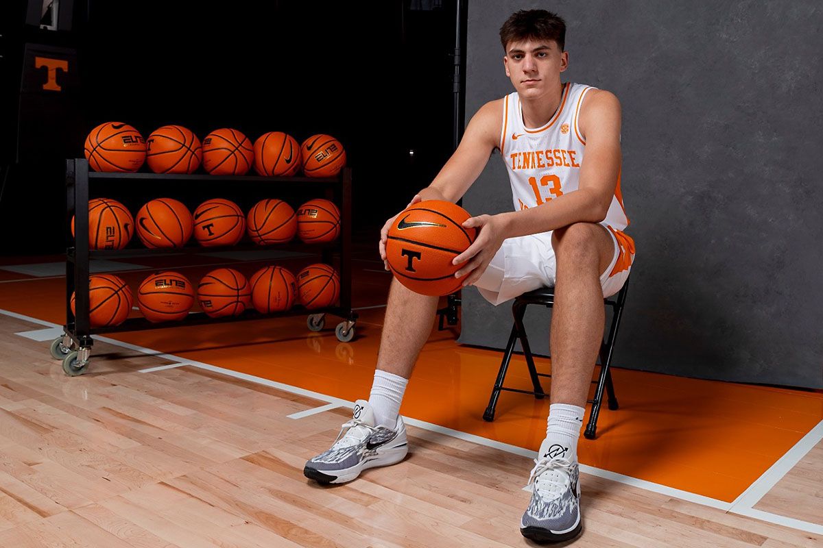 Tennessee Vols at LSU Tigers Mens Basketball