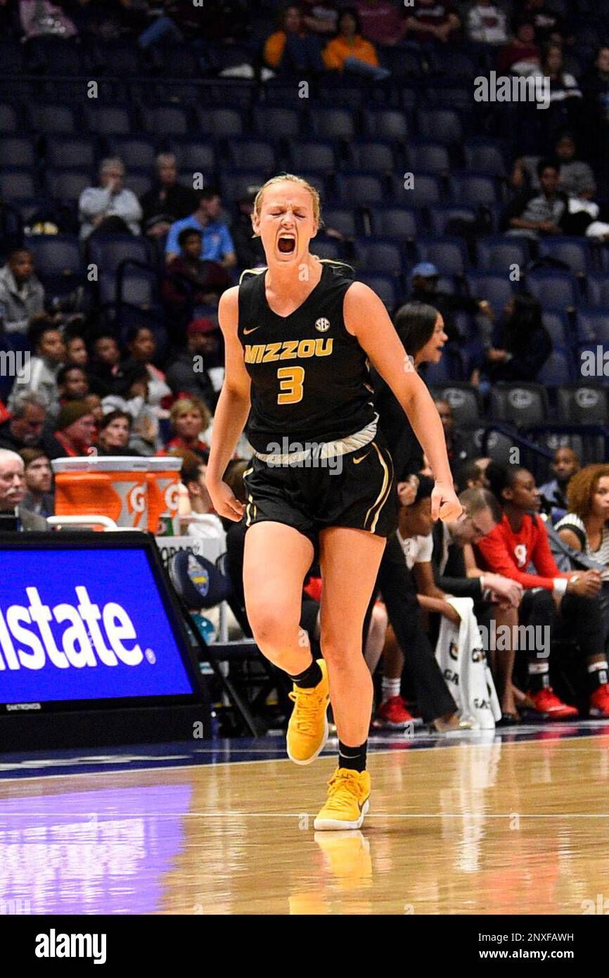 Georgia Bulldogs at Missouri Tigers Womens Volleyball