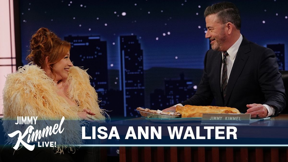 Lisa Ann Walter at Helium Comedy Club - Philadelphia