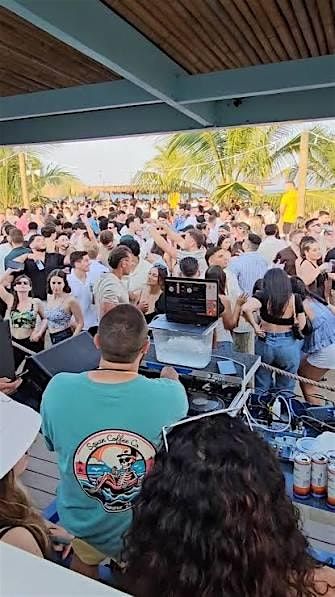 Staten Island \u2192 Martell\u2019s Tiki Bar (Tiki Mondays Party Bus)