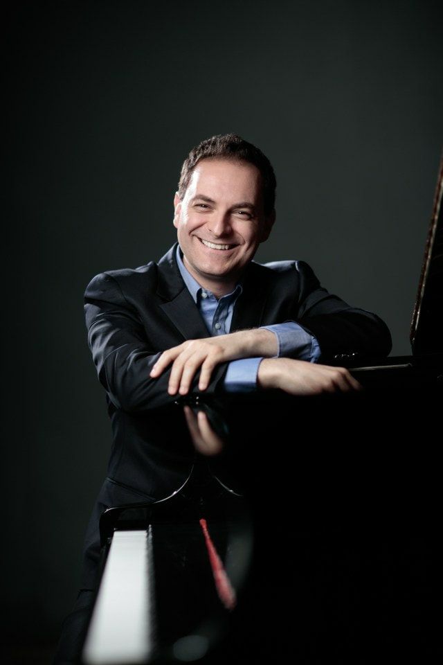 Enrico Elisi in Solo Piano Recital - Distinguished Artists Concert Series