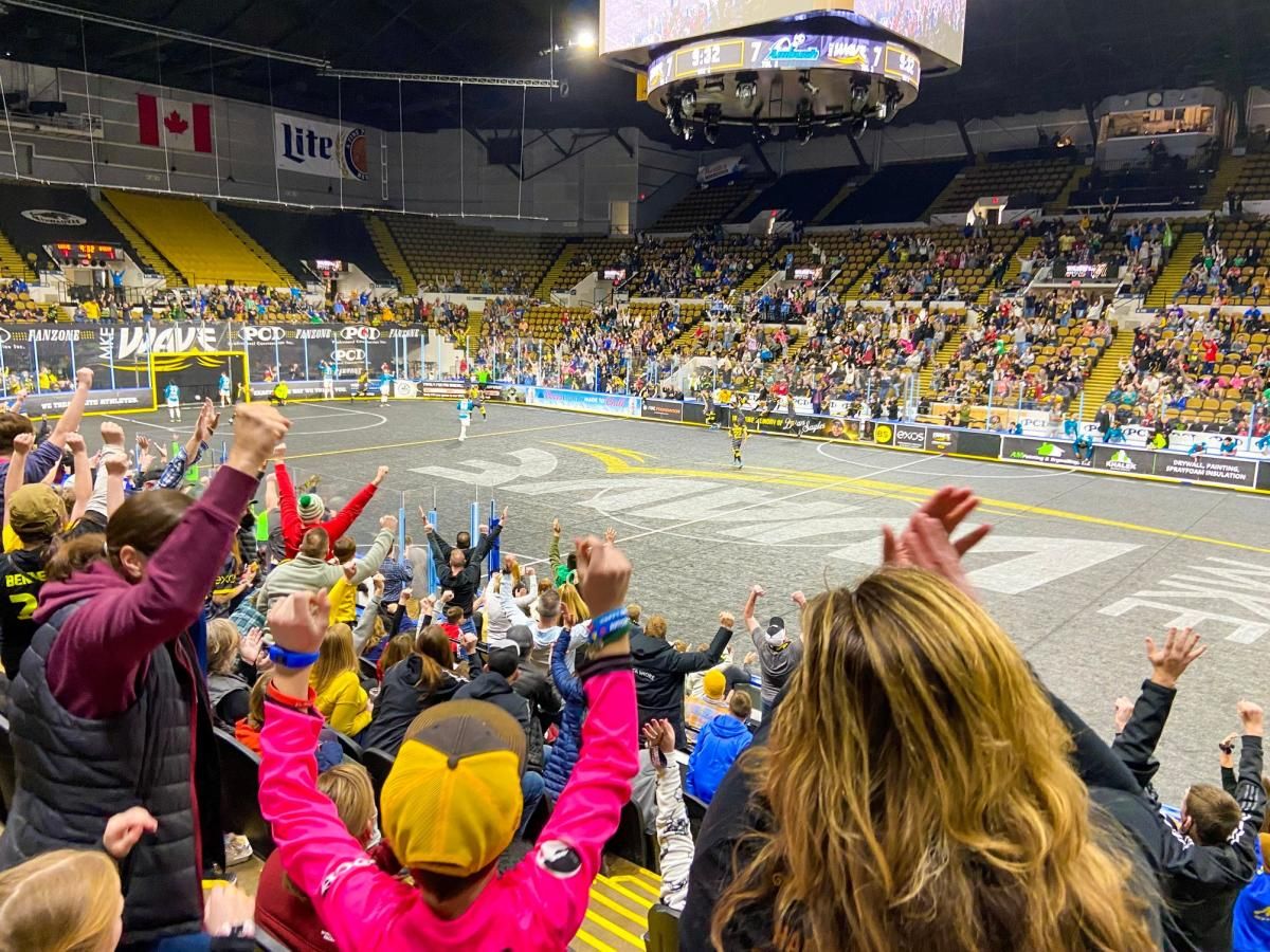 Kansas City Comets at Milwaukee Wave at UW Milwaukee Panther Arena