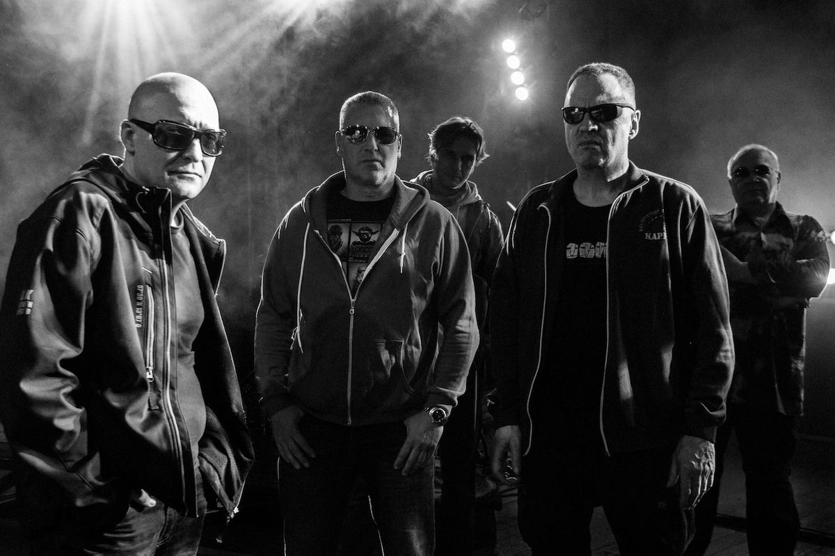 Front 242