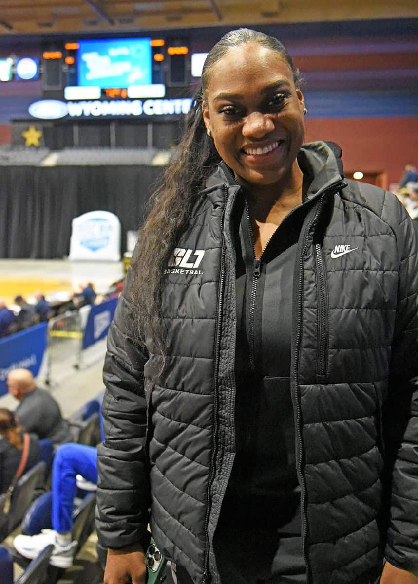 Charlotte 49ers vs. Temple Owls