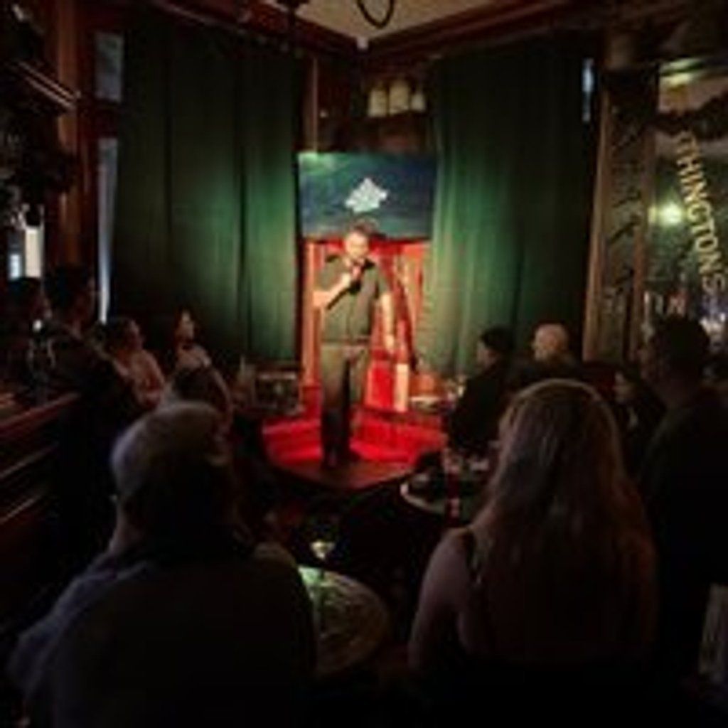 Fitzrovia Comedy Club with Glenn Moore