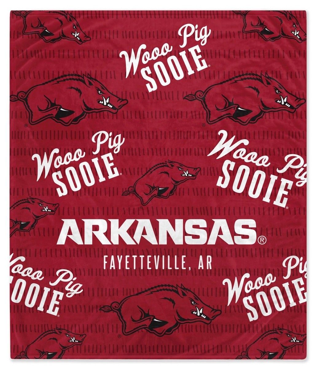 Arkansas Razorbacks vs. Queens University Royals