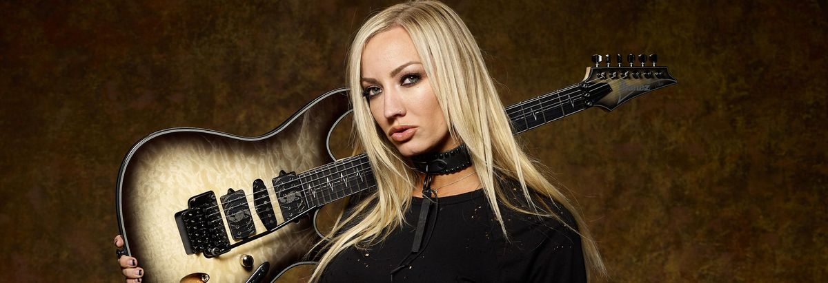 Nita Strauss in Virginia Beach