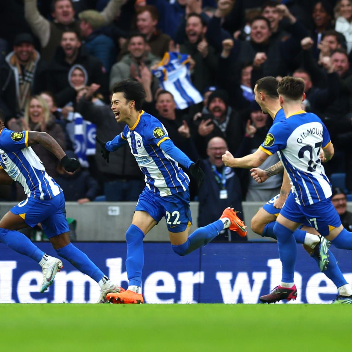 Brighton and Hove Albion FC vs Everton FC at American Express Community Stadium