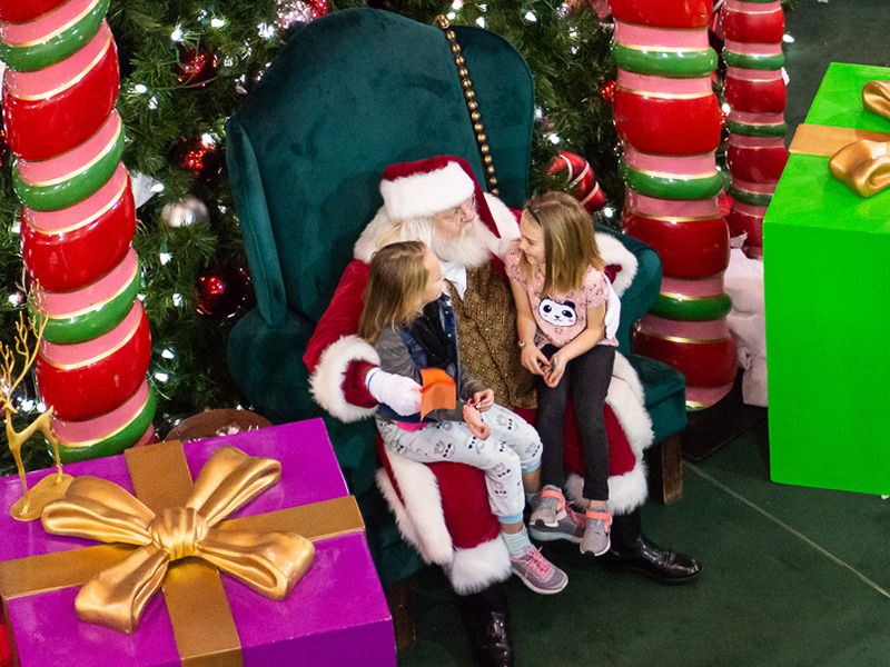 Santa Photos Now - December 24