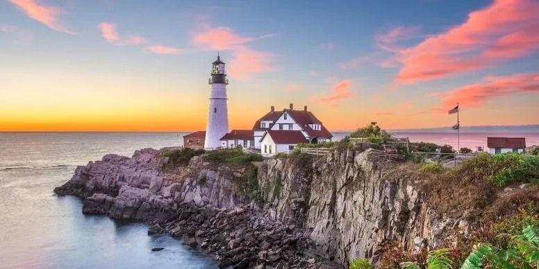 Beacon Bound: Maine Lighthouse Tour