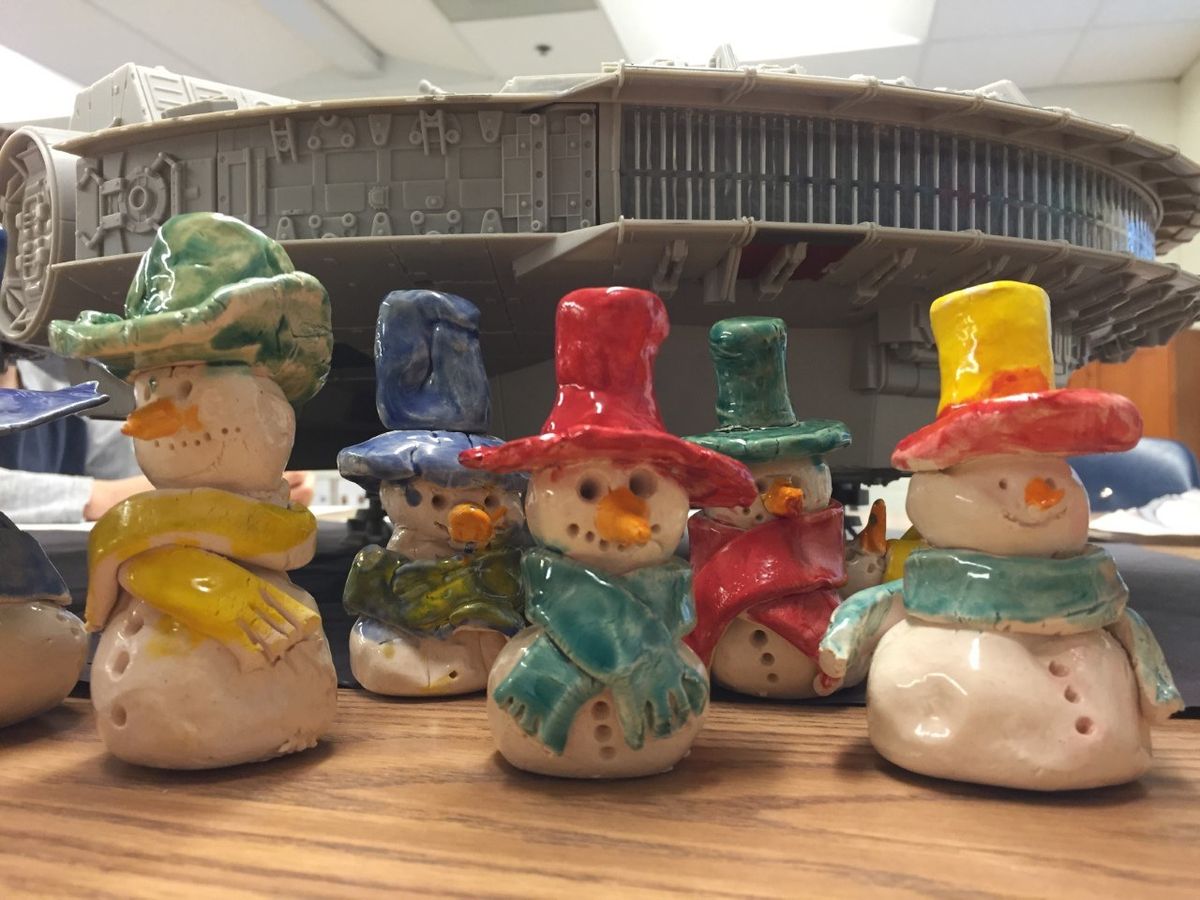 This class is now full-Pinch pot snowman