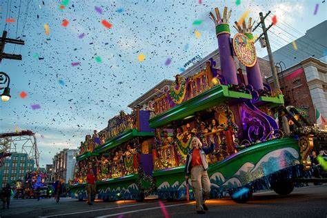 Be on a float in mardi gras parade