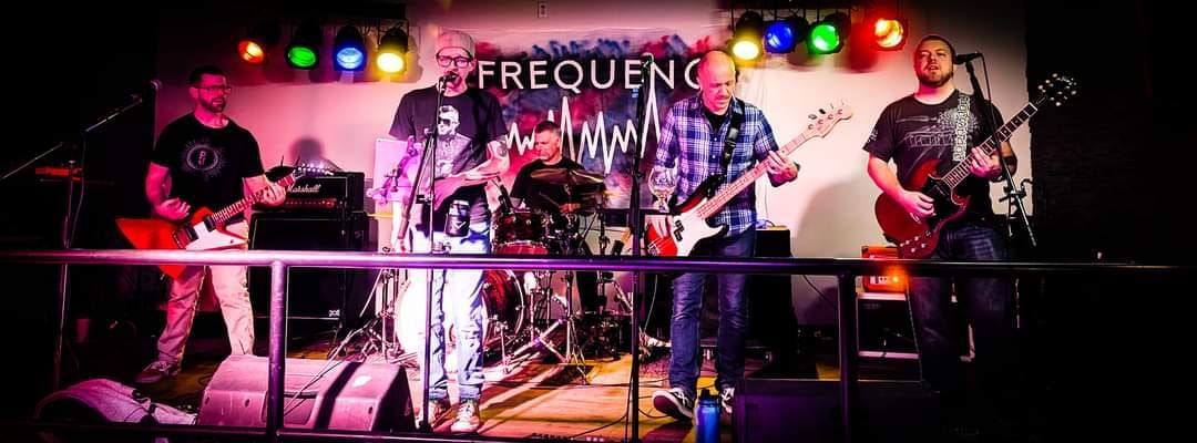 Frequency rocks the Igloo!