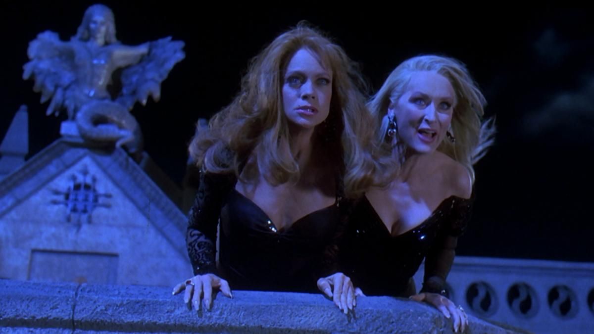 Death Becomes Her at Lunt-fontanne Theatre