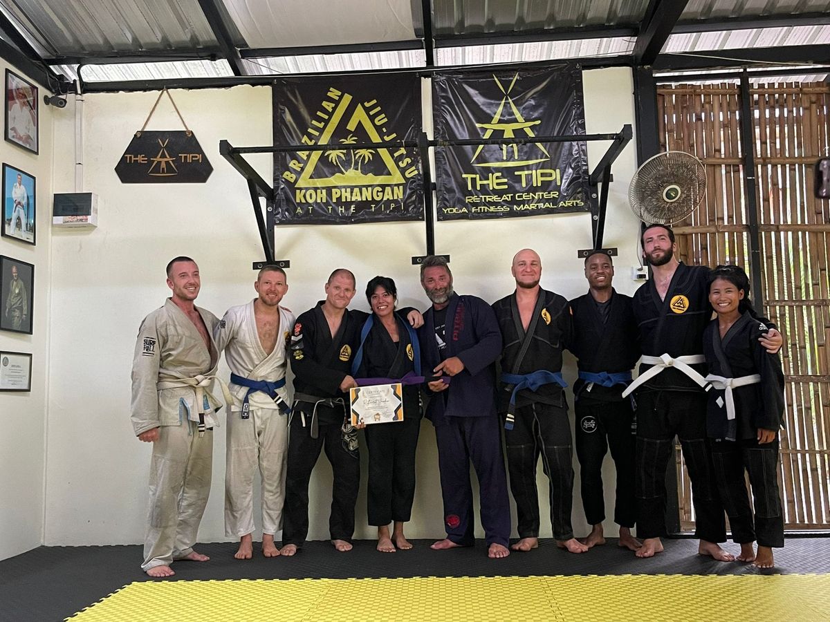 FRIDAY AFTERNOON BRAZILIAN JIU JITSU \ud83e\udd4bCLASS 