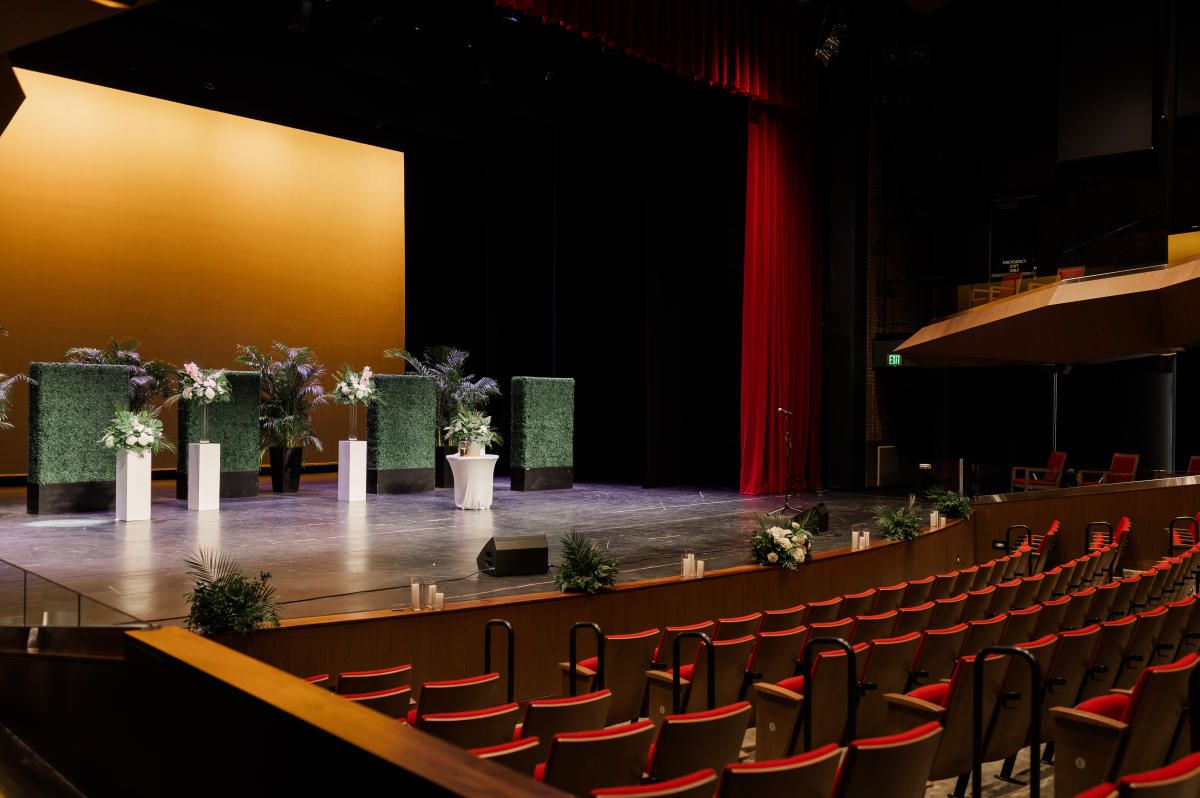 Hendricks Symphony - Sounds of Silver and Gold at Hendricks Live