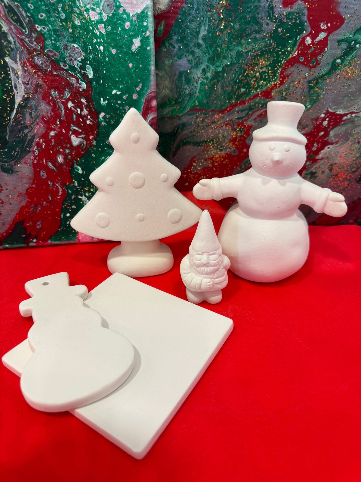 Pints and Pottery Holiday Ceramic Painting Class